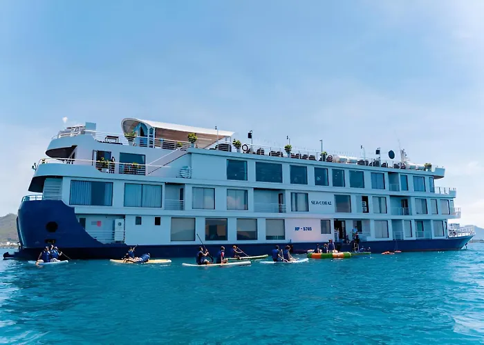 Lan Ha Boutique Coral Cruise  Hạ Long