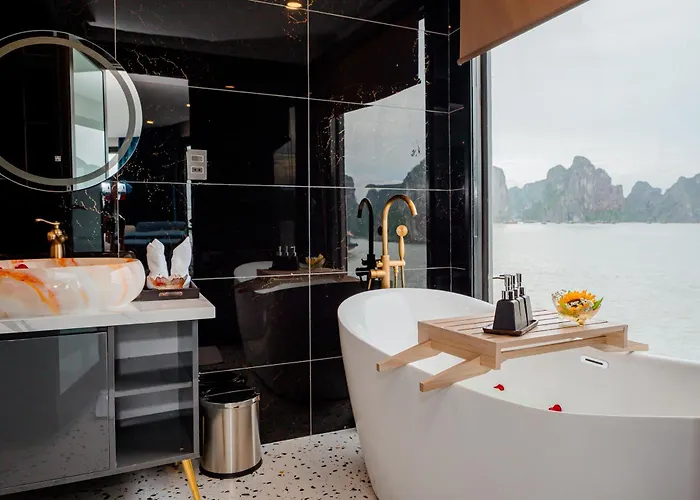 Lan Ha Boutique Coral Cruise  5*
