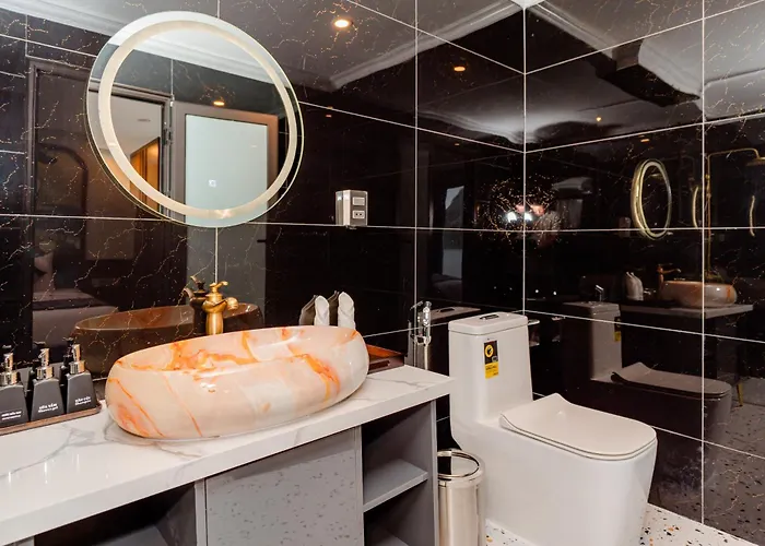 Lan Ha Boutique Coral Cruise