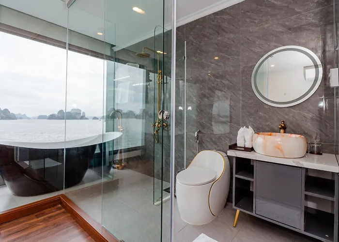 Lan Ha Boutique Coral Cruise 5* Hạ Long