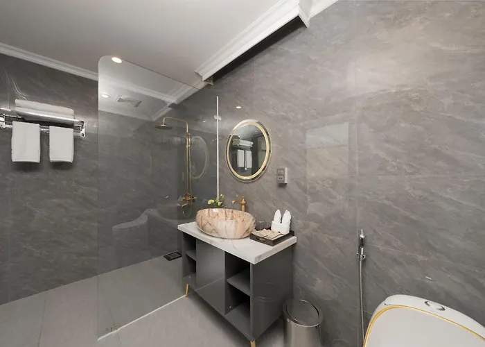  Lan Ha Boutique Coral Cruise 5*